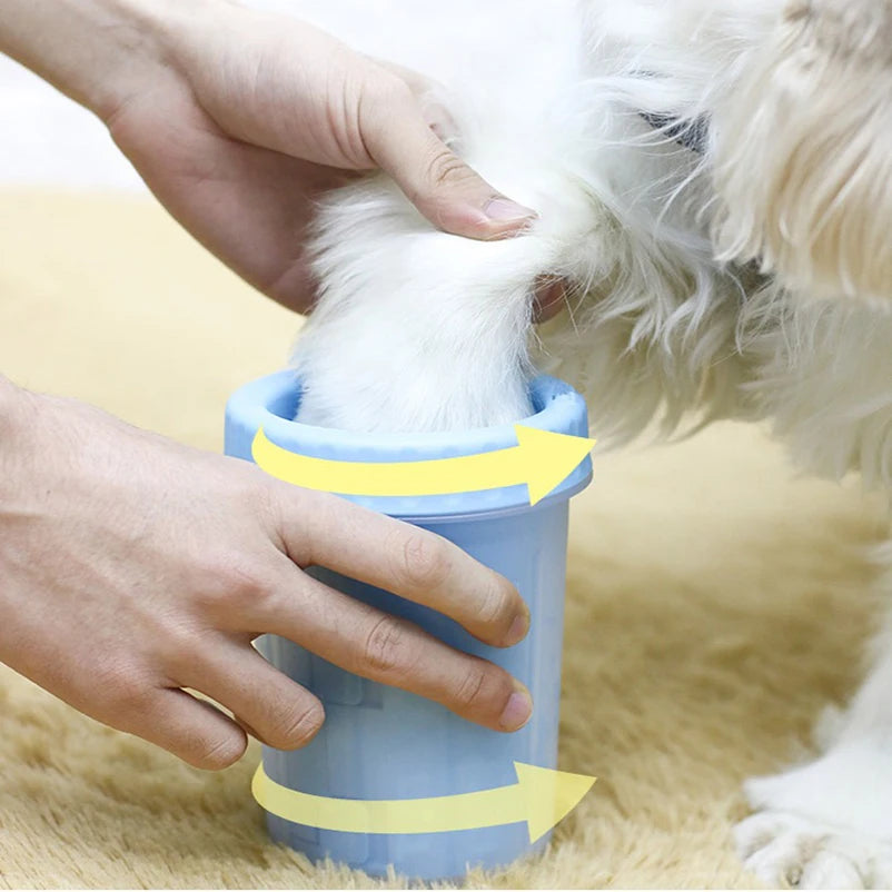 Pet foot/paw cleaning cup
